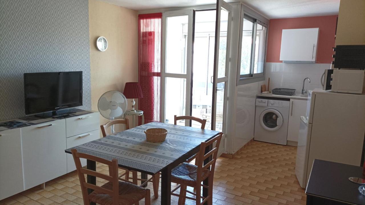 Lara 1 - Grand T2 Loggia Sans Vis-A-Vis Parking - Pres Centre-Port, Ile Des Loisirs, Plage Richelieu Agde Zewnętrze zdjęcie